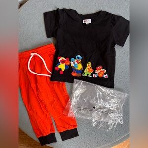 BRAND NEW Smock Halloween Sesame Street Tee with Orange Joggers Set